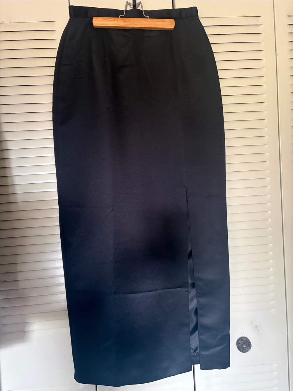 Classic Black Maxi Skirt with Side Slit
